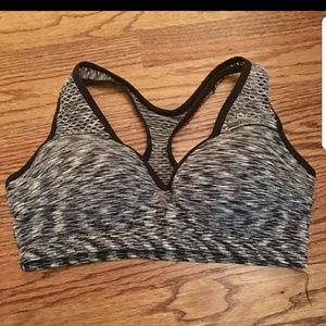 Victoria secret sports bra large